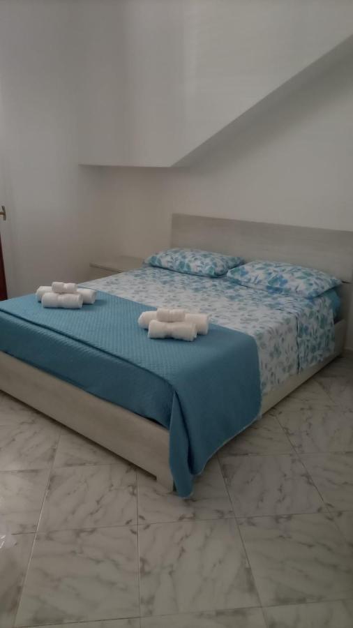 B&B A Casa Di Anto Έμπολι Εξωτερικό φωτογραφία