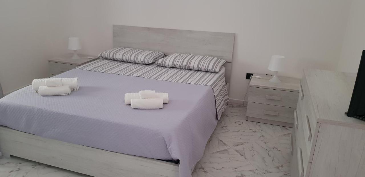 B&B A Casa Di Anto Έμπολι Εξωτερικό φωτογραφία